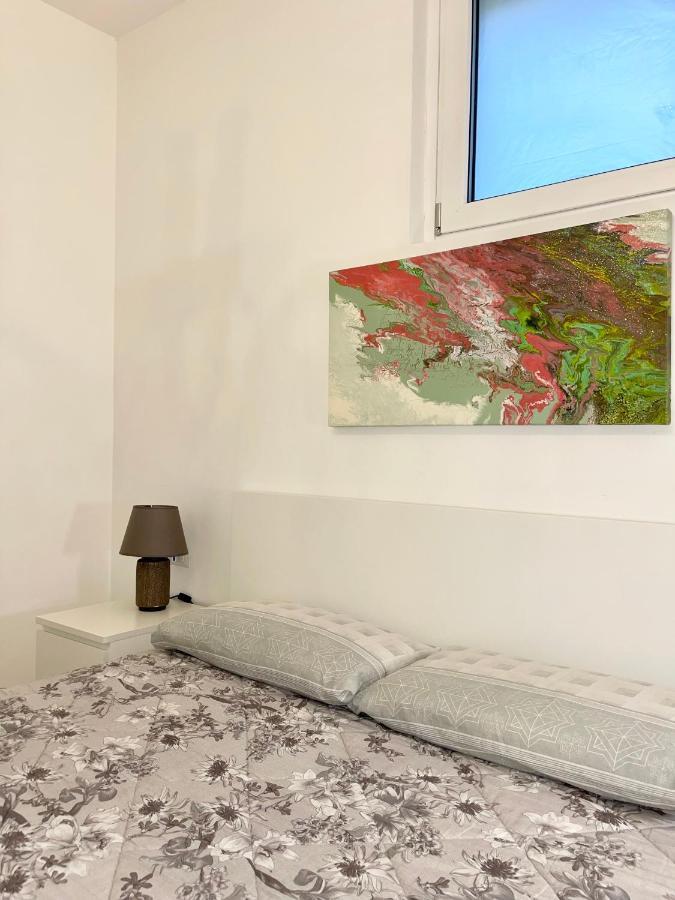 The White House, Modern Apartment In Center Milan Exterior photo